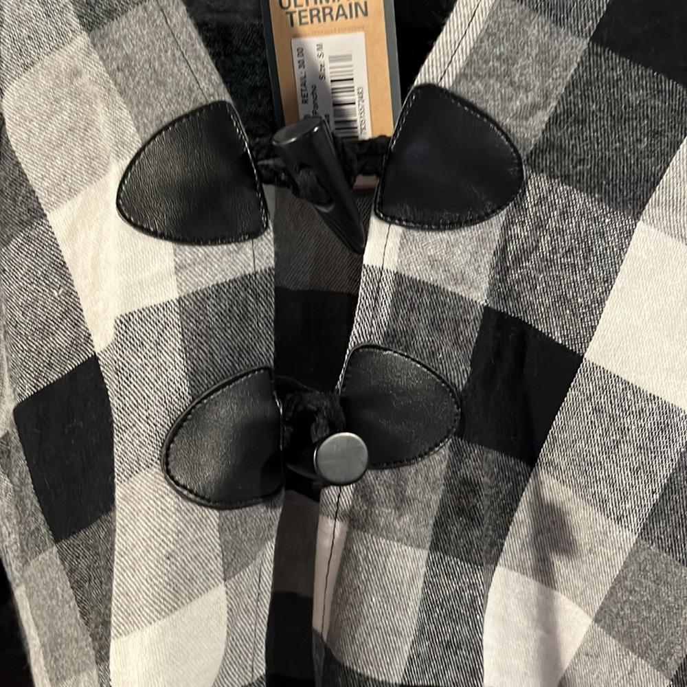 Buffalo Plaid Poncho - Picture 2 of 4